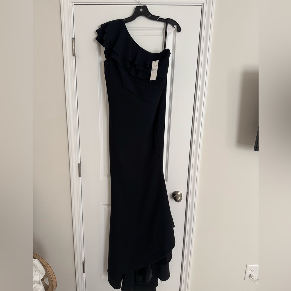 BRAND NEW!!! Never worn, Elegant Black Frascara One-Shoulder Evening Gown - Picture 5 of 7